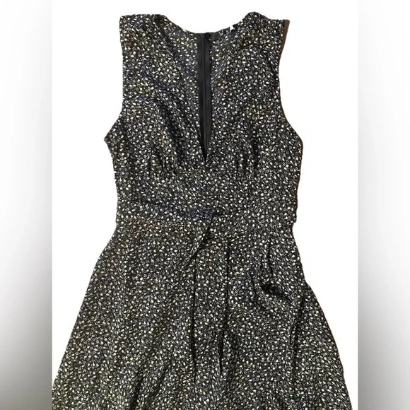 Lulus Fashion Find Black Ditsy Floral Print Ruffled Faux Wrap Midi Dress Medium - Picture 5 of 6